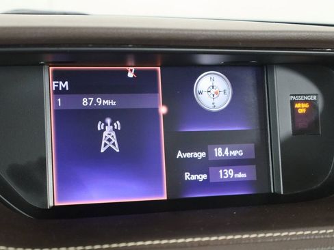 Used 2018 Lexus ES 350 w/ Navigation System Package image 33