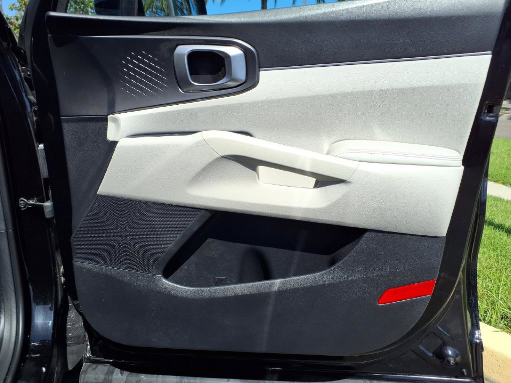 Certified 2023 Kia Sorento EX FWD image 21
