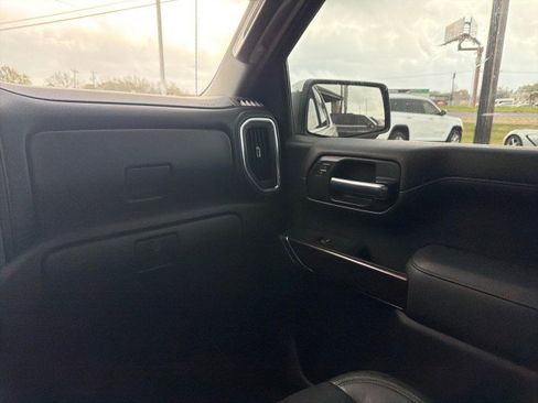 Used 2020 GMC Sierra 1500 SLT image 22