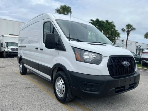 Used 2023 Ford Transit 250 Medium Roof AWD w/ Load Area Protection Package image 1