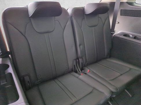 Used 2023 Kia Sorento SX AWD/4WD image 21