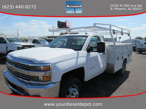 Used 2016 Chevrolet Silverado 3500 W/T RWD image 1