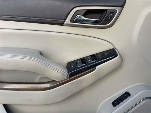 Used 2018 GMC Yukon Denali w/ Denali Ultimate Package image 17