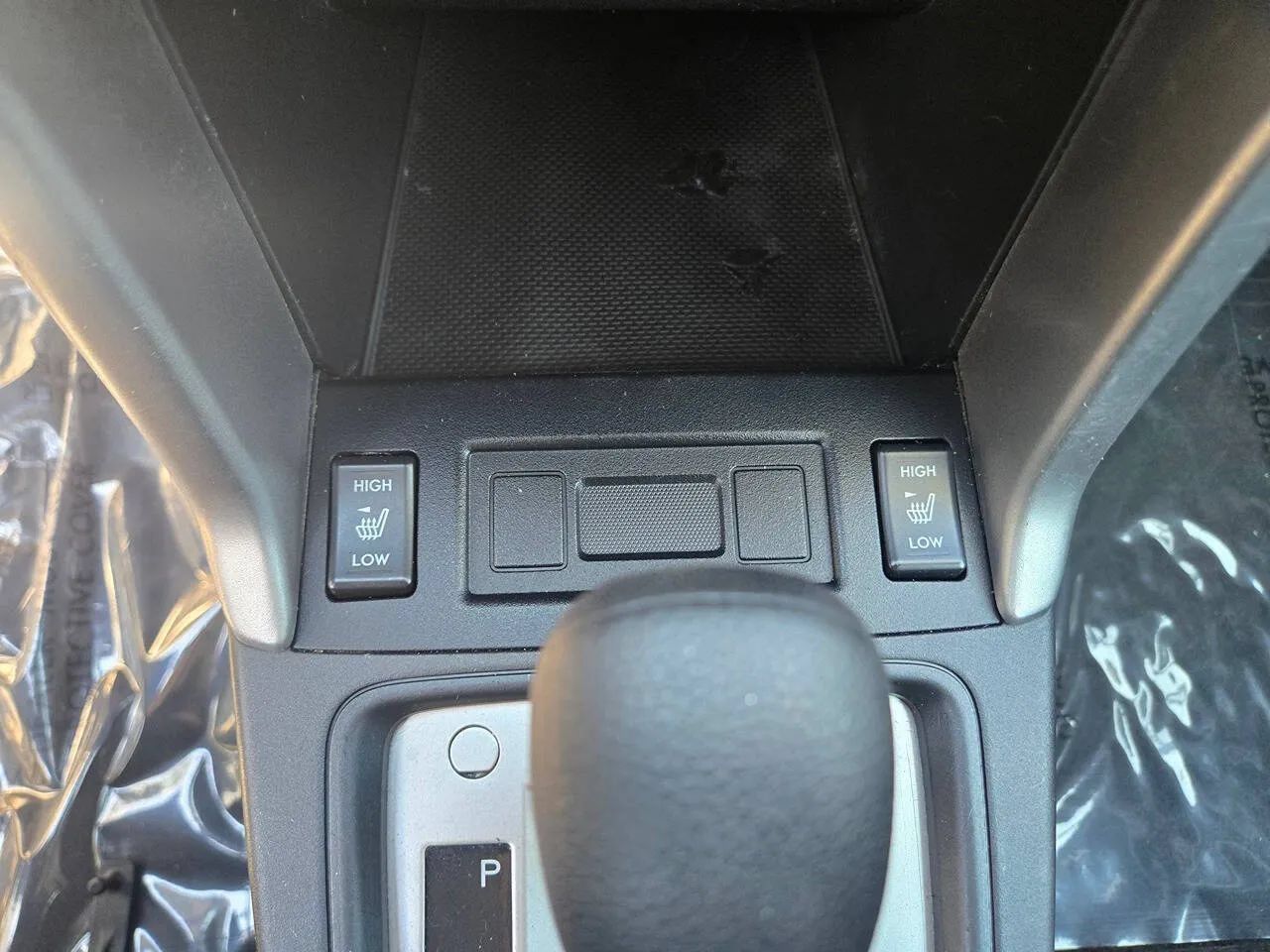 Used 2015 Subaru Forester 2.5i Premium w/ All-Weather Package AWD/4WD image 17