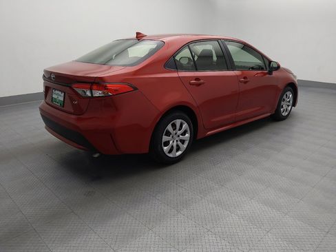 Used 2021 Toyota Corolla LE FWD image 10