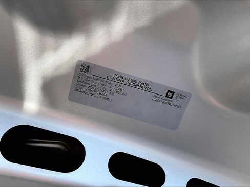 Used 2021 Chevrolet Traverse LS image 31