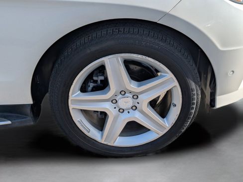 Used 2015 Mercedes-Benz ML 400 4MATIC image 31