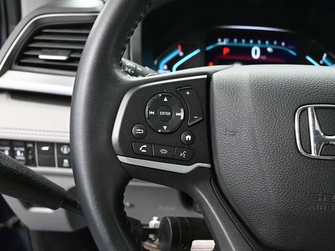 Used 2023 Honda Odyssey EX-L image 29