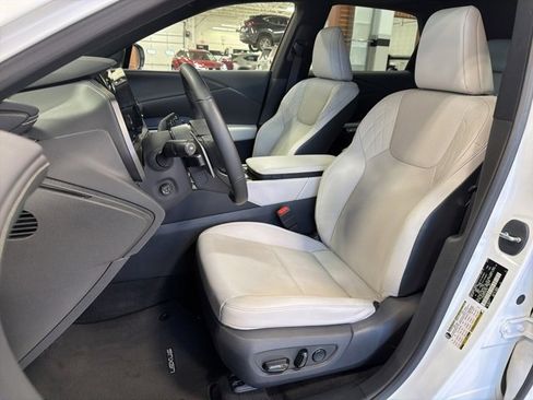 Used 2023 Lexus RX 350 Premium image 14