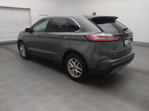 Used 2024 Ford Edge SEL image 3