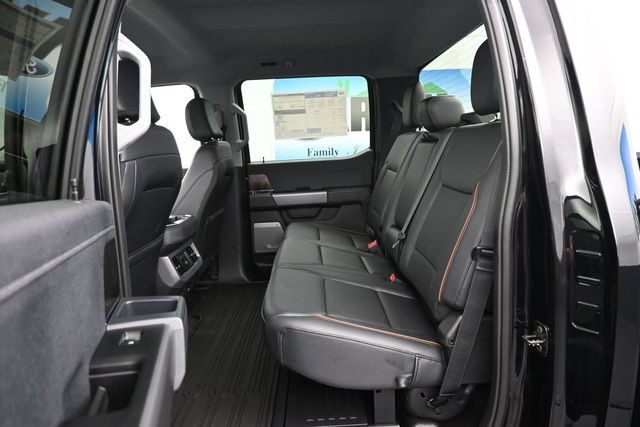 New 2027 Ford F250 Lariat w/ Chrome Package AWD/4WD image 8