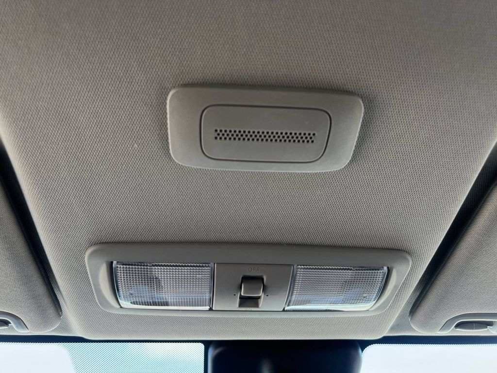 New 2027 Nissan Frontier SV w/ All-Weather Content Package RWD image 8