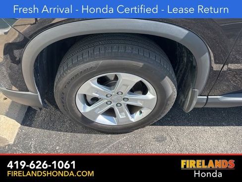 Used 2023 Honda Pilot LX image 11