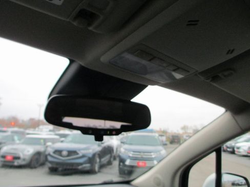 Used 2021 Buick Encore Preferred image 23