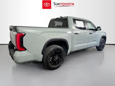 Used 2025 Toyota Tundra SR5 w/ SR5 Convenience Package RWD image 4