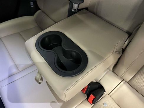 Certified 2024 Cadillac XT4 Premium Luxury w/ Technology Package image 17