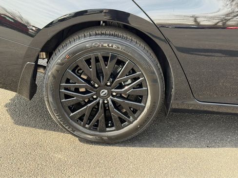 New 2026 Nissan Altima 2.5 SV image 10