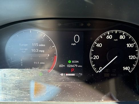 Certified 2024 Honda HR-V EX-L image 3