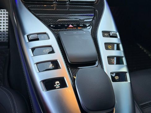 Used 2023 Mercedes-Benz AMG GT 43 image 32
