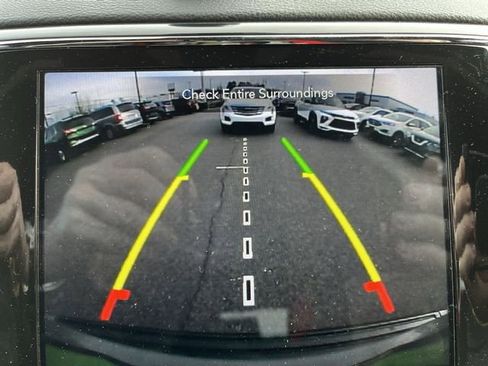 Used 2021 Jeep Grand Cherokee Laredo X AWD/4WD image 25