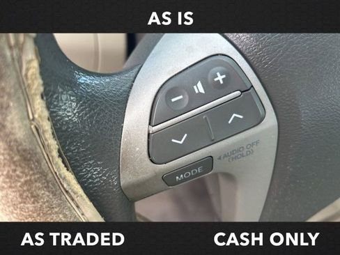 Used 2011 Toyota Camry LE image 13