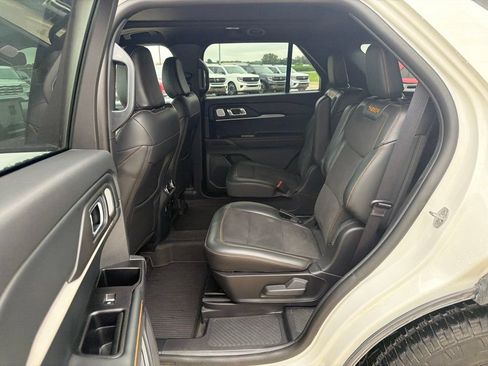 Used 2026 Ford Explorer Tremor w/ Tremor Ultimate Package AWD/4WD image 20