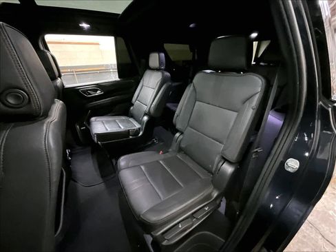 Used 2022 Chevrolet Tahoe RST w/ Luxury Package AWD/4WD image 28