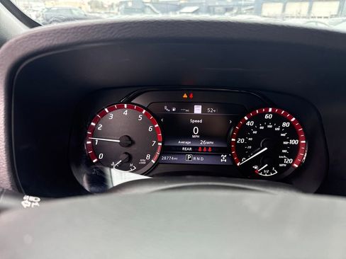 Used 2024 Nissan Frontier PRO-4X w/ Pro Premium Package image 16