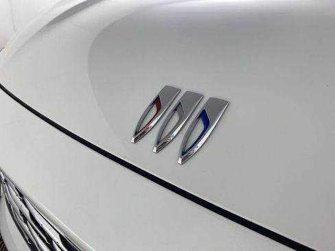 Certified 2025 Buick Envision Preferred image 32