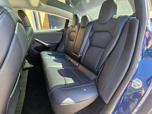 Used 2025 Tesla Model 3 Long Range RWD image 19