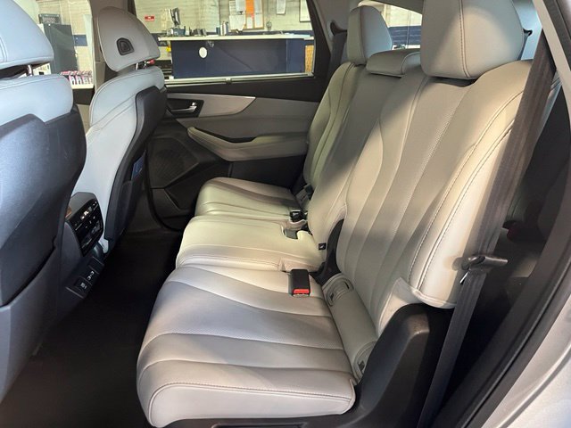 Certified 2022 Acura MDX w/ Technology Package AWD/4WD image 16