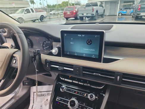 Used 2022 Lincoln Corsair FWD image 25