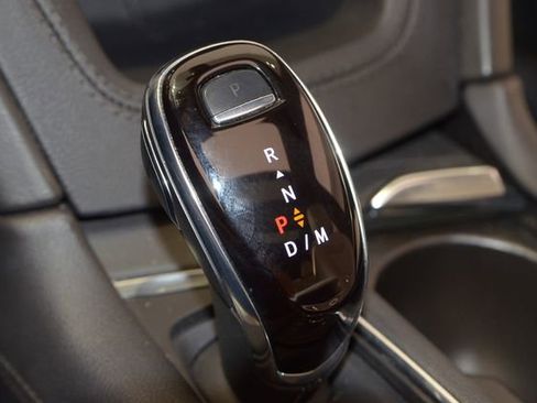 Used 2023 Cadillac XT6 Sport w/ Technology Package image 36