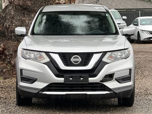 Used 2018 Nissan Rogue S image 11