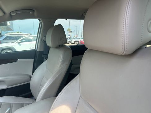 Used 2017 Kia Sorento EX FWD image 11