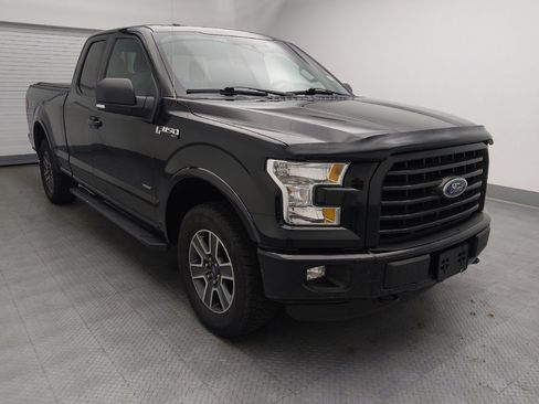 Used 2015 Ford F150 XLT w/ Equipment Group 302A Luxury AWD/4WD image 13