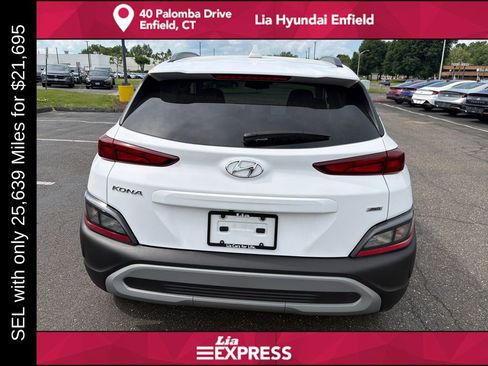 Used 2023 Hyundai Kona SEL AWD/4WD image 4