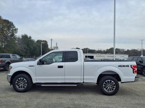 Used 2019 Ford F150 XLT image 24