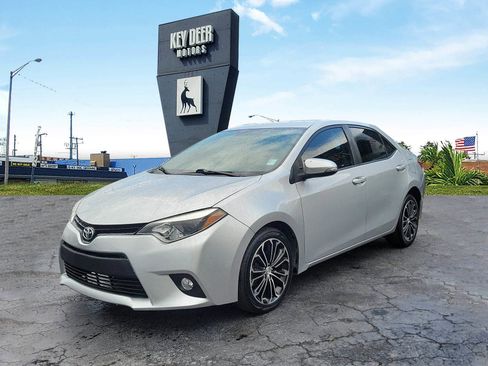 Used 2016 Toyota Corolla S FWD image 1