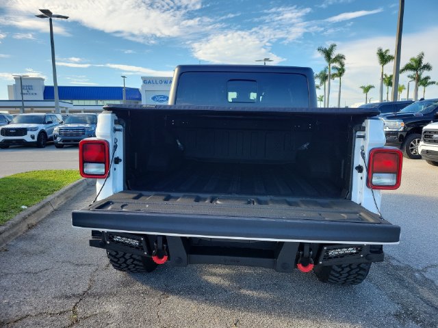 Used 2025 Jeep Gladiator Sport AWD/4WD image 8