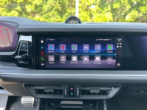 New 2026 Porsche Cayenne Turbo image 13