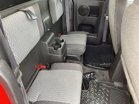 Used 2012 Chevrolet Colorado LT RWD image 33