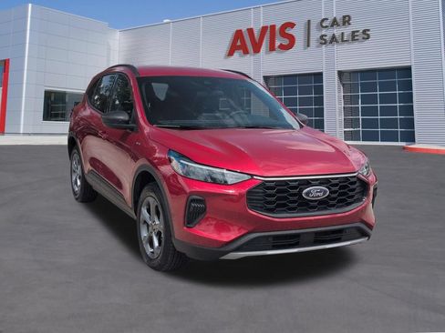 Used 2025 Ford Escape ST-Line AWD/4WD image 3