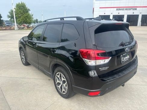 Used 2019 Subaru Forester Premium w/ Popular Package #1 AWD/4WD image 6