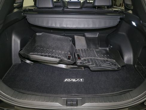 Used 2019 Toyota RAV4 XSE w/ Carpet Mat Package AWD/4WD image 12