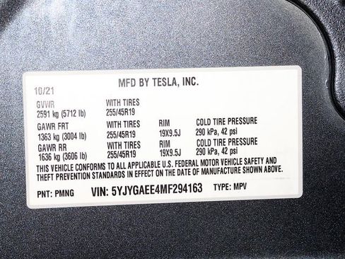 Used 2021 Tesla Model Y Long Range AWD/4WD image 36