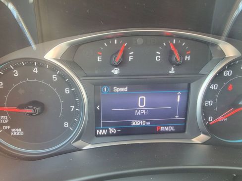 Used 2022 Chevrolet Equinox LT FWD image 18