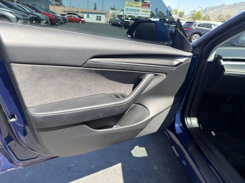 Used 2022 Tesla Model 3 Long Range image 23