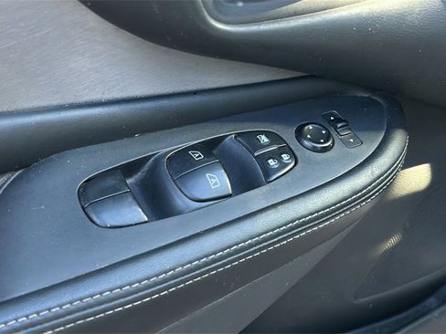 Used 2019 Nissan Murano S w/ Cargo Package image 13