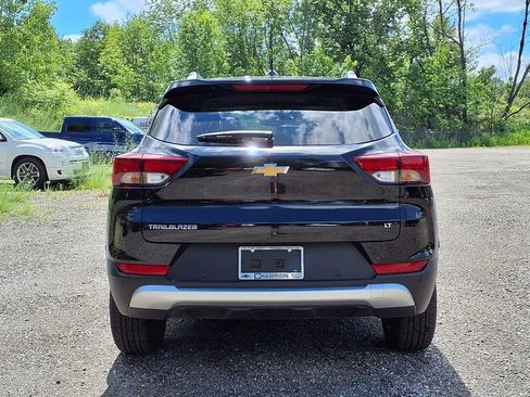 Used 2025 Chevrolet TrailBlazer LT w/ Convenience Package FWD image 6